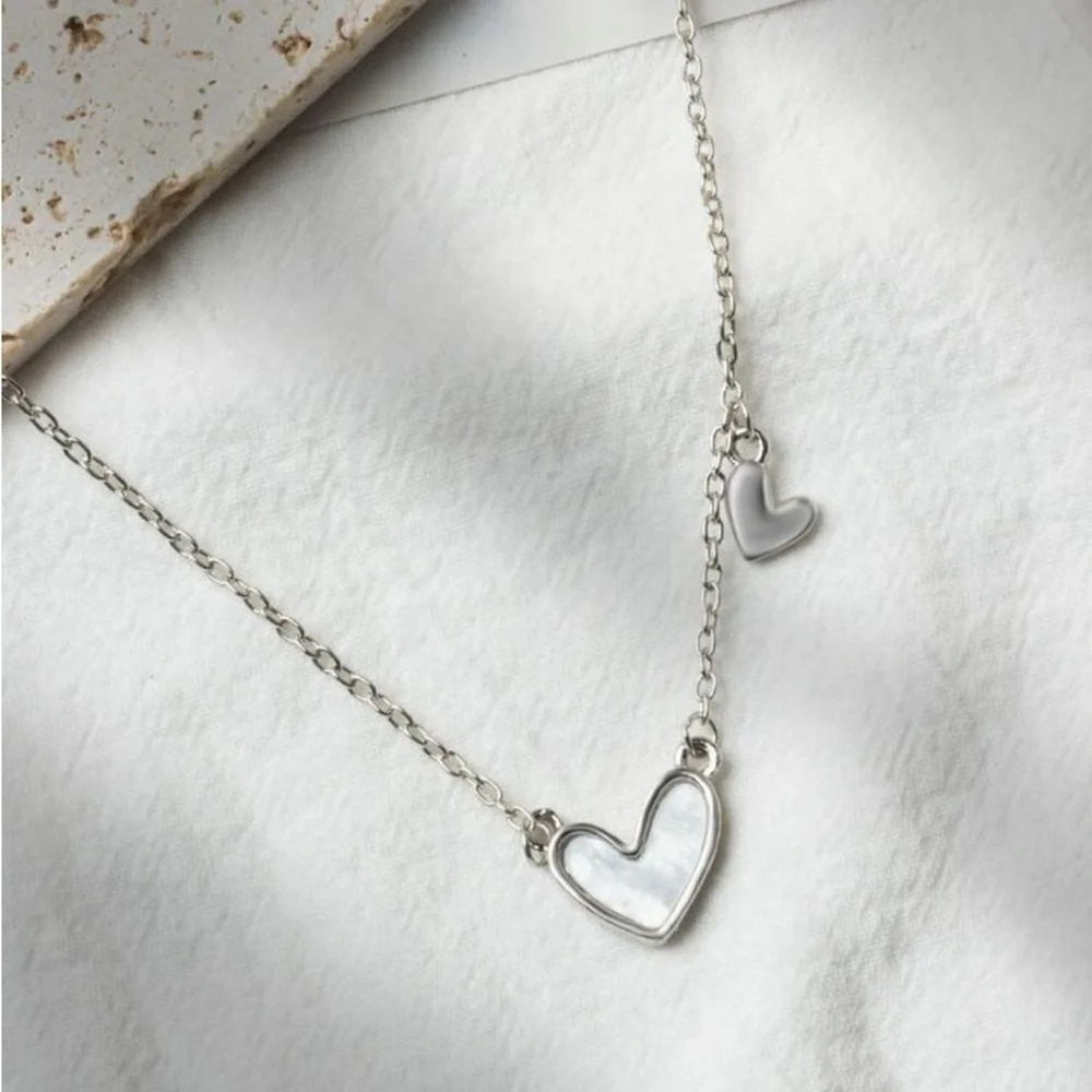 ⚠️Clearance Silver Heart Charm Necklace - Picture 2 of 4